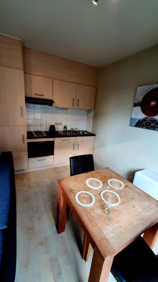 Minimal - Flat Ej Centre Apartment *